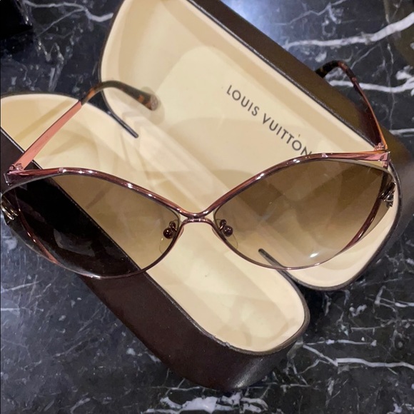 Louis Vuitton Sunglasses Z0539U Rose Gold - Picture 2 of 7